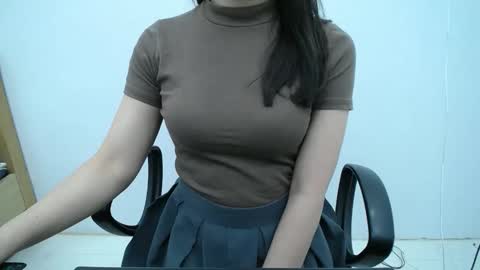 julie9x online show from 11-29-25, 11:52