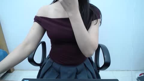 julie9x online show from 02-17-26, 08:22