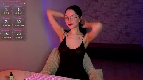 see u next time  1700 UTC 0 3 online show from 05-01-26, 09:08