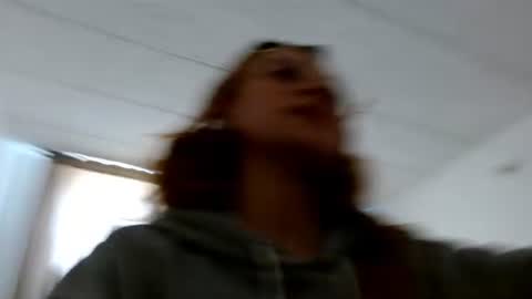 Snapshot of julie_autmn_ chatting on 07-26-26, 05:53 yules online show from 07-26-26, 05:53