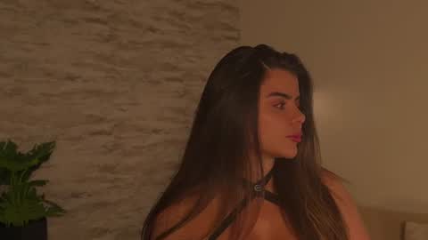 Snapshot of julie_belle_ chatting on 07-14-26, 02:05 luu online show from 07-14-26, 02:05