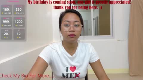 Snapshot of julie_vixen chatting on 07-11-26, 08:55 julie_vixen online show from 07-11-26, 08:55