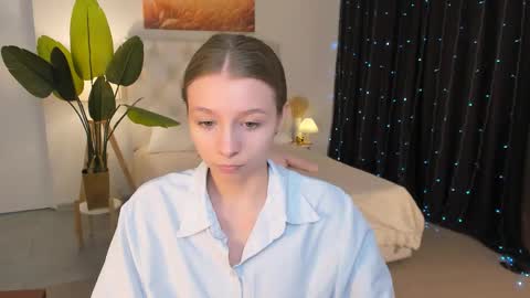 juliedaniel online show from 04-22-26, 08:17