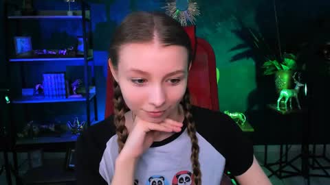 juliedaniel online show from 05-15-26, 04:30