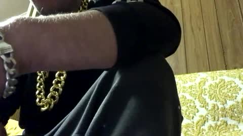 julieface87416760 online show from 05-20-26, 12:00