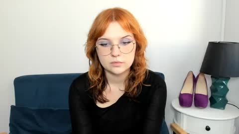 juliegentle online show from 07-24-26, 03:21