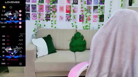 juliehill online show from 03-12-26, 08:09