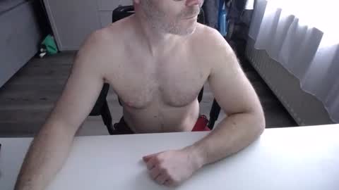 julienneedyou online show from 12-14-25, 11:37