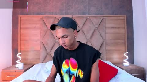 Julien online show from 10-20-25, 12:27