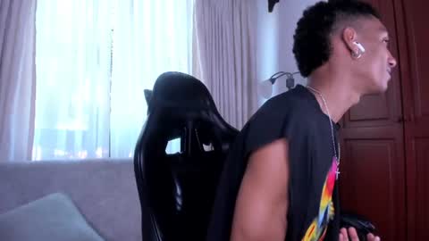 Julien online show from 06-27-26, 12:55