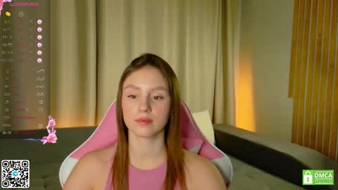 julieqt online show from 12-03-25, 03:25