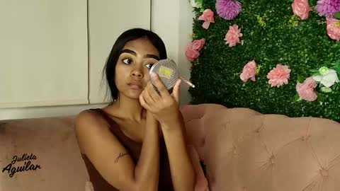 Juli online show from 01-10-26, 07:48