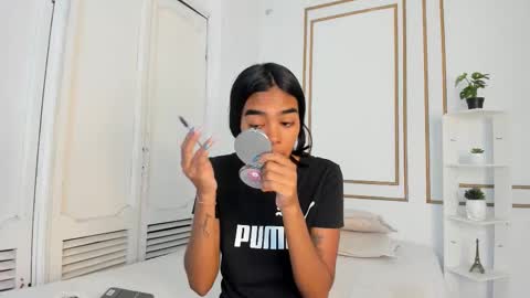 Juli online show from 03-12-26, 07:09