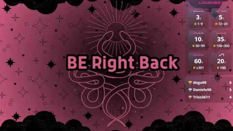 Snapshot of julieta_coopeer_ chatting on 02-02-25, 04:11 Julieta online show from 02-02-25, 04:11