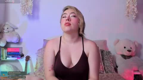 Juli  online show from 01-13-26, 04:07