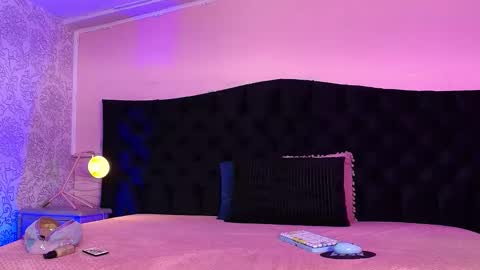 Julieta  online show from 04-09-26, 12:10