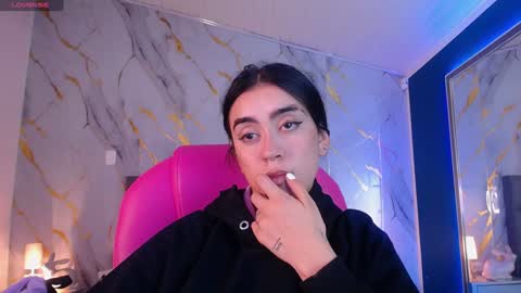 Julieta online show from 02-05-25, 09:46