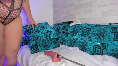 Mitchell  Independent model online show from 02-02-26, 01:26