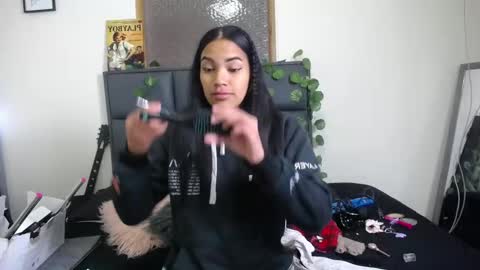 Julieta online show from 03-21-26, 11:59