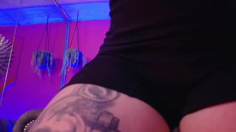  Julieta  online show from 02-04-26, 12:00