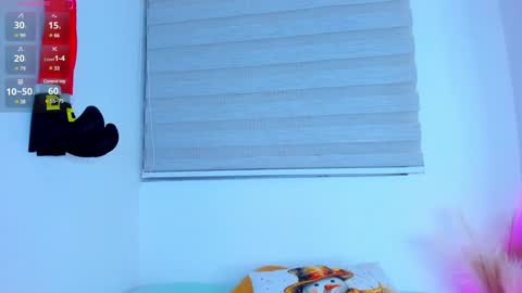 Snapshot of julietagames69 chatting on 12-27-24, 02:04 Julieth Gomez online show from 12-27-24, 02:04