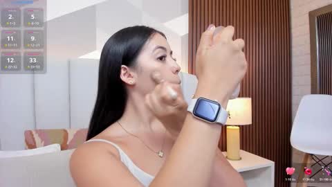 Julieta Santos online show from 11-04-25, 06:51