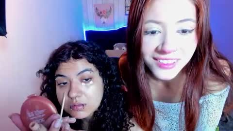 Julieth  online show from 11-08-25, 01:55