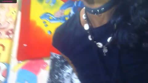 Julieth Wolf online show from 12-05-25, 05:05