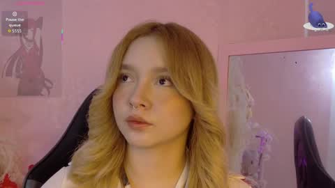 Snapshot of juliethmosss chatting on 06-06-26, 11:20 Julieth online show from 06-06-26, 11:20