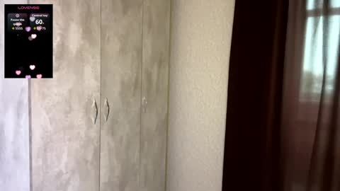 Snapshot of julietrass chatting on 05-30-26, 10:34 juliet online show from 05-30-26, 10:34