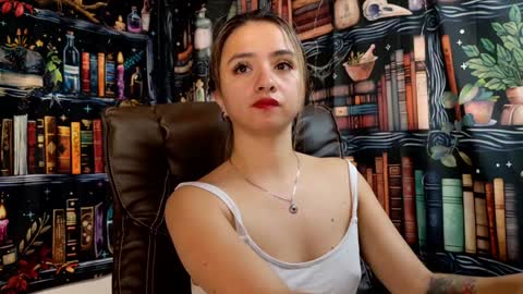 Julietta Jackson online show from 01-04-25, 10:24