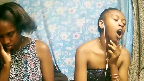 Snapshot of juliette9794 chatting on 09-29-25, 08:02 juliette9794 online show from 09-29-25, 08:02