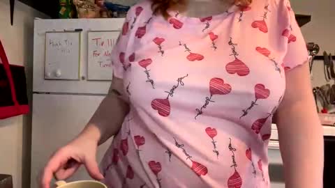 Snapshot of juliette_garden chatting on 01-30-25, 08:53 Here most days 3 online show from 01-30-25, 08:53