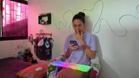 juliette online show from 10-03-25, 05:10