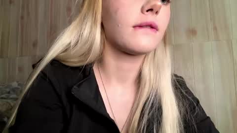 Malin online show from 06-08-26, 03:12