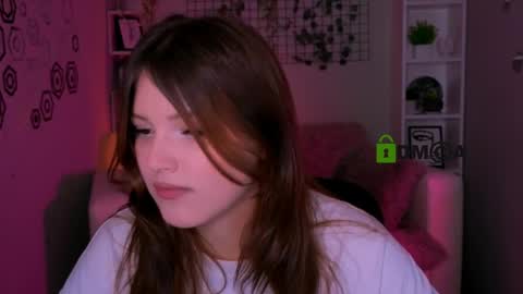julie online show from 05-20-26, 02:34
