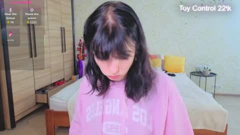 Snapshot of julissweet chatting on 07-27-26, 07:26 Asmodeus online show from 07-27-26, 07:26