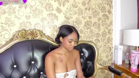 Snapshot of julitpink chatting on 03-08-26, 02:04 julitpink online show from 03-08-26, 02:04