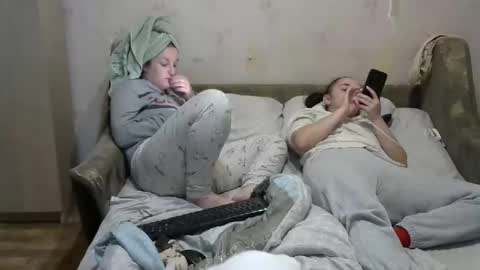 Snapshot of juliya_katie chatting on 11-02-25, 08:11 Juliya Katie online show from 11-02-25, 08:11