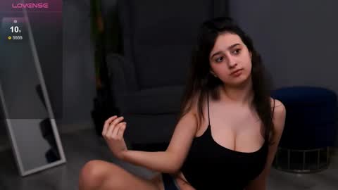 Foxy online show from 02-02-26, 03:22