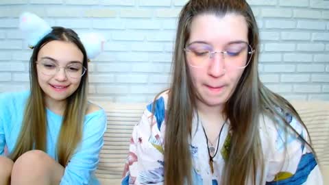 Snapshot of jullymood chatting on 02-15-26, 03:03 DoubleCherry online show from 02-15-26, 03:03