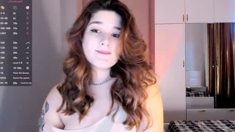 Julie online show from 02-03-25, 12:57