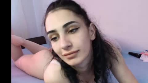 Snapshot of julyanarains chatting on 05-26-26, 04:14 Julyana online show from 05-26-26, 04:14