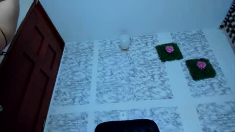 juliana online show from 03-18-26, 12:03