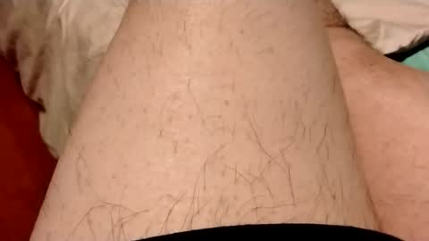 Snapshot of jumezee chatting on 11-25-25, 03:01 Asian office boy online show from 11-25-25, 03:01