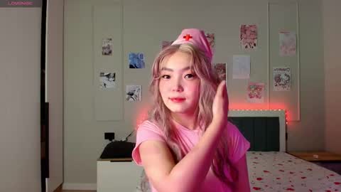 Snapshot of junamiin chatting on 12-15-25, 07:18 Kira online show from 12-15-25, 07:18