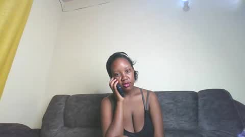 queen online show from 02-22-26, 09:19