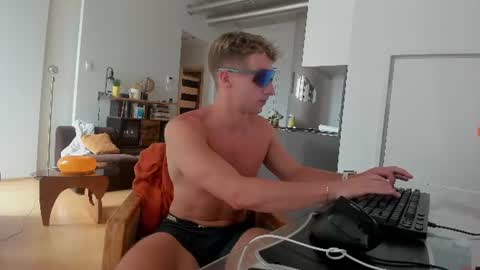 Snapshot of juniormadison69 chatting on 06-11-26, 04:16 Junior Madison online show from 06-11-26, 04:16