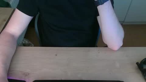 Snapshot of junk2711 chatting on 02-16-26, 03:52 junk2711 online show from 02-16-26, 03:52