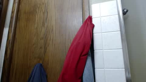 Snapshot of junk_yard_dog chatting on 01-08-25, 12:37 Dave online show from 01-08-25, 12:37